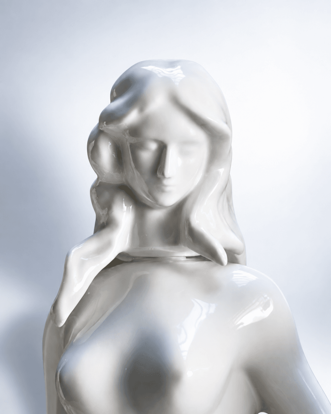 Détail du visage de la sculpture en porcelaine Dyane No.1